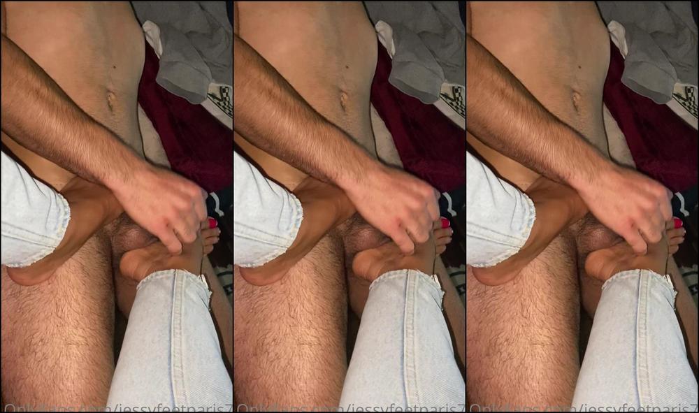 Jessyfeetparis Session Footjob Plus D Infos En Priv E Et Des Vid Os Priv Es Sur Demande Par Message