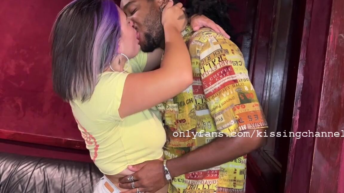 Kissingchannel Nicknamed Kissingchannel 08 19 2022 Onlyfans Video Brannigan And Tabitha Kissing