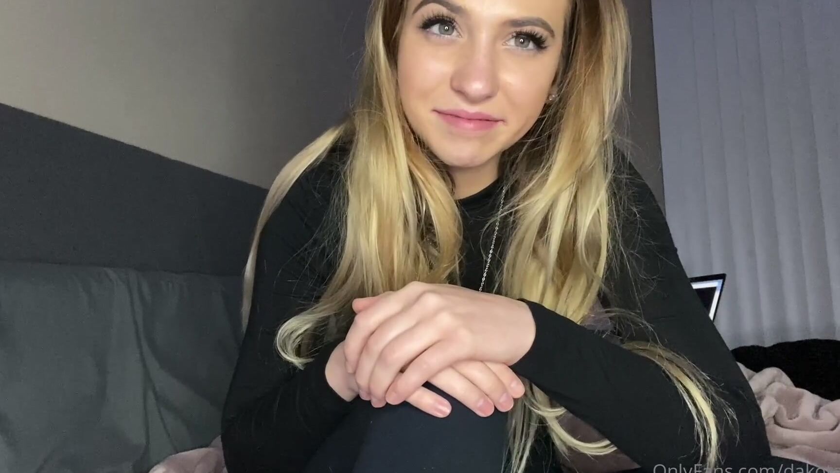 Dakotafade Roommate Caught Me Smelling My Socks