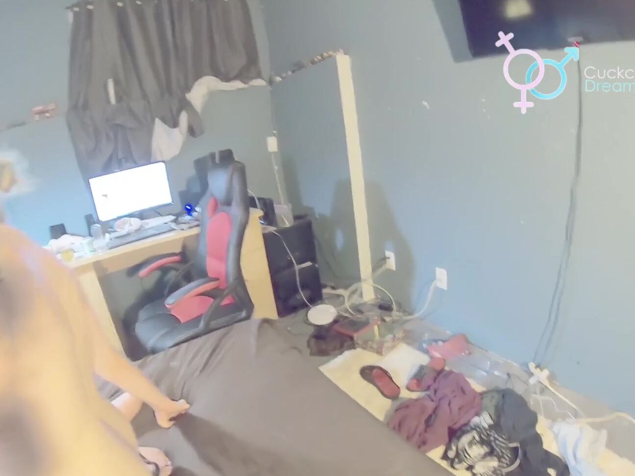 Threesome,Strap-On,Cuckolding,Butt Plug cuckcakedreams cuck wife fucks girlfriend with strapon ManyVids