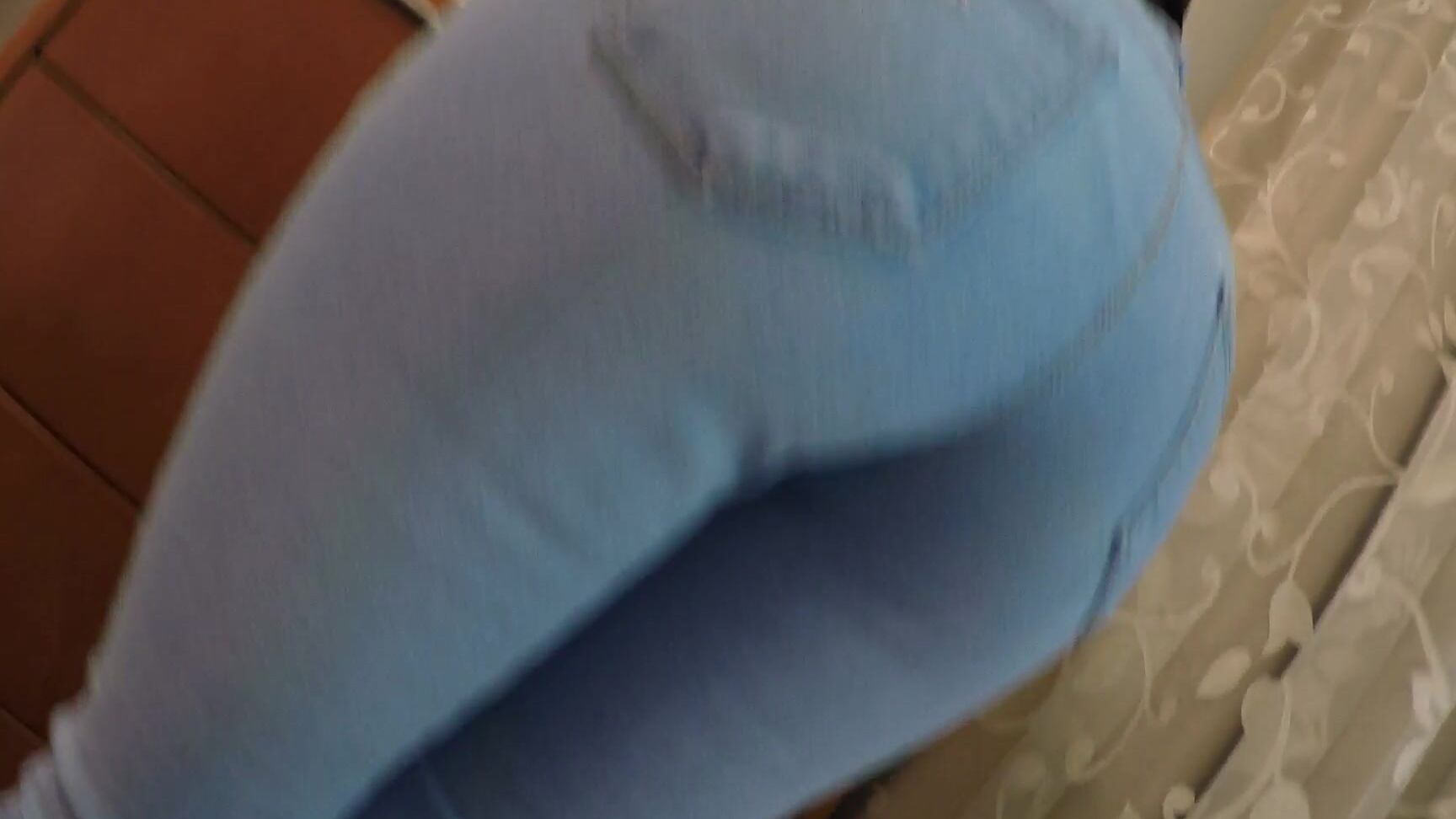 julia jordan wetting my jeans