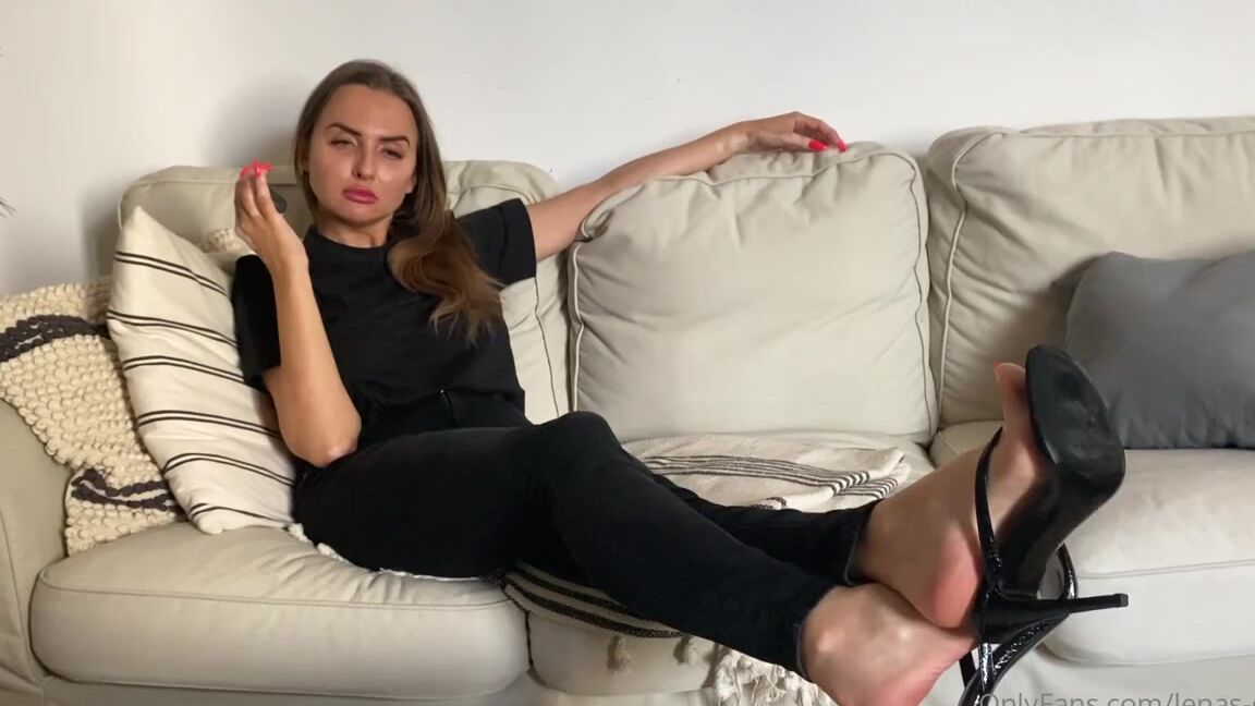 Sexy Lenasdiary Onlyfans 173718336 If You Love And Adore Me Smash The Fucking Like Button And Comment Below Lena You Are My Goddessp