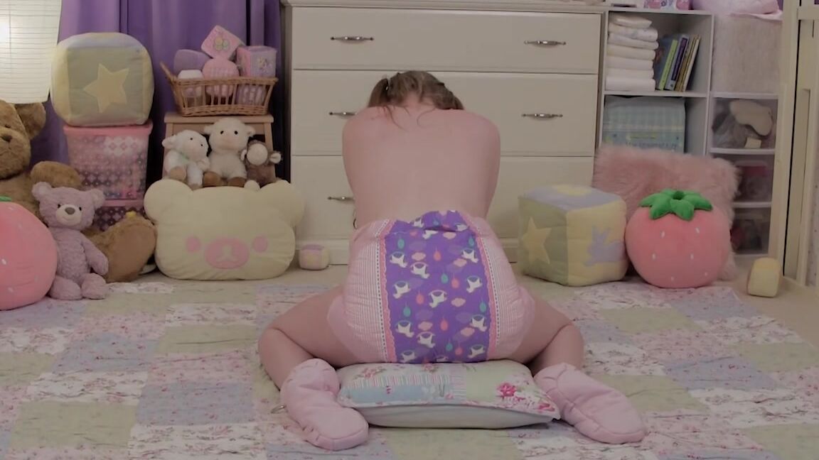 Abdreams April Locked In Mittens