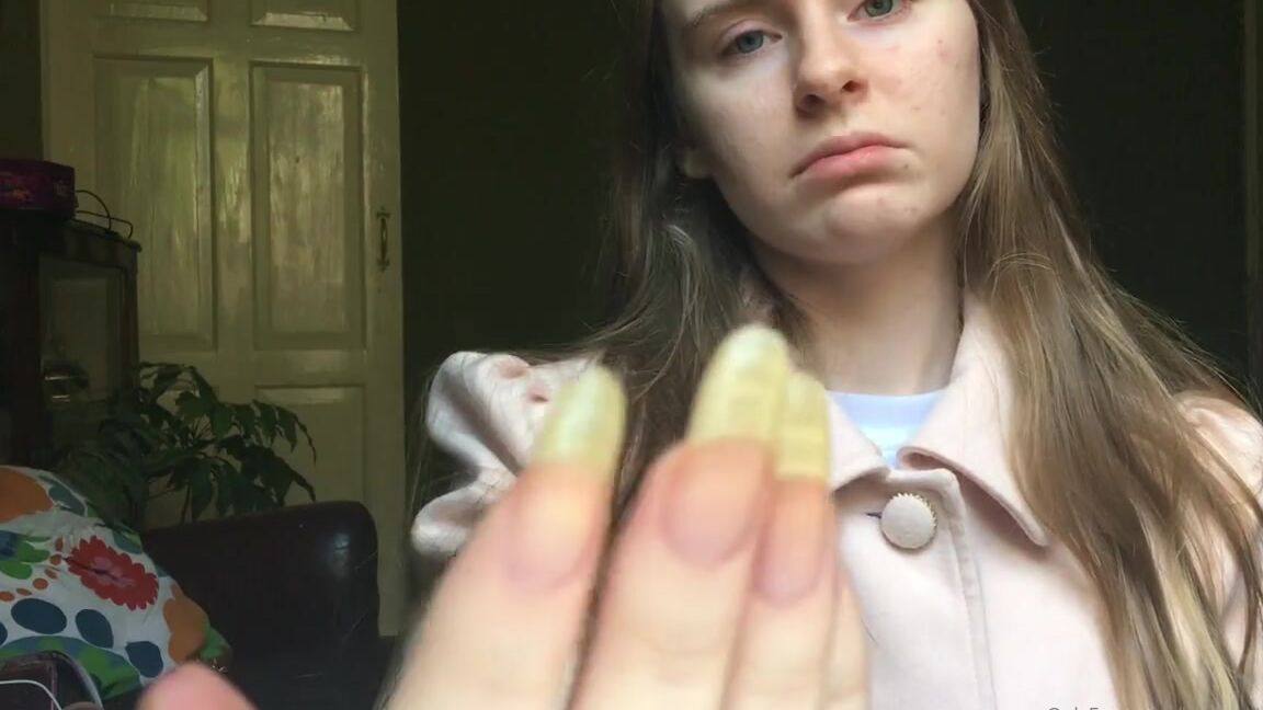 Lalalaura Nicknamed Lauras Kingdom 04 25 2020 Onlyfans Video Olivias Claw Talk