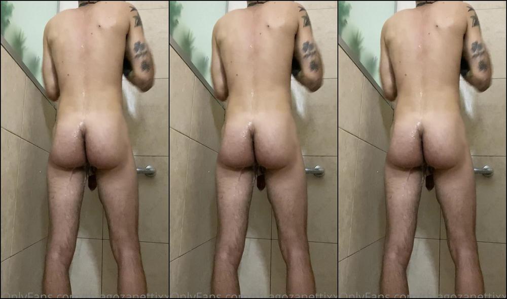 Thiagozanettixxx Necesito Una Ayuda Para Darme Un Ba O Queres Ayudarme A Ba Arme Y Sacarme La Leche Beb