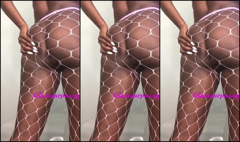 Farting in Fishnets_Glamourpussyy PornHub