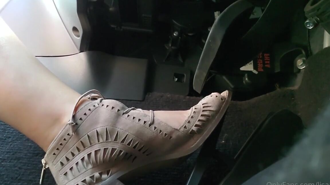 Lisaasmr Onlyfans Wedged Heel Driving Asmr