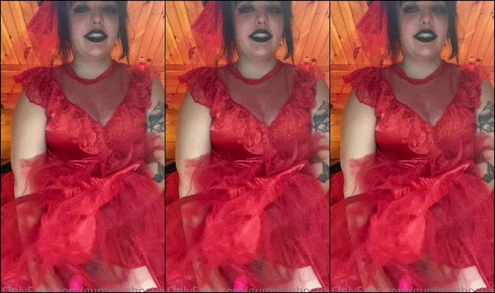 Gummyghostgirl 2020 10 14 1072309680 Pov You Re Beetlejuice And It S Our Wedding Nigh