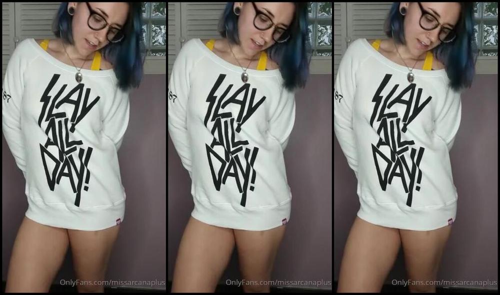 Missarcanaplus Nicknamed Missarcanaplus Onlyfans New Video I Was Excited To Show You Guys This Stuff 3 So All Of This Clothes Comes From A Company