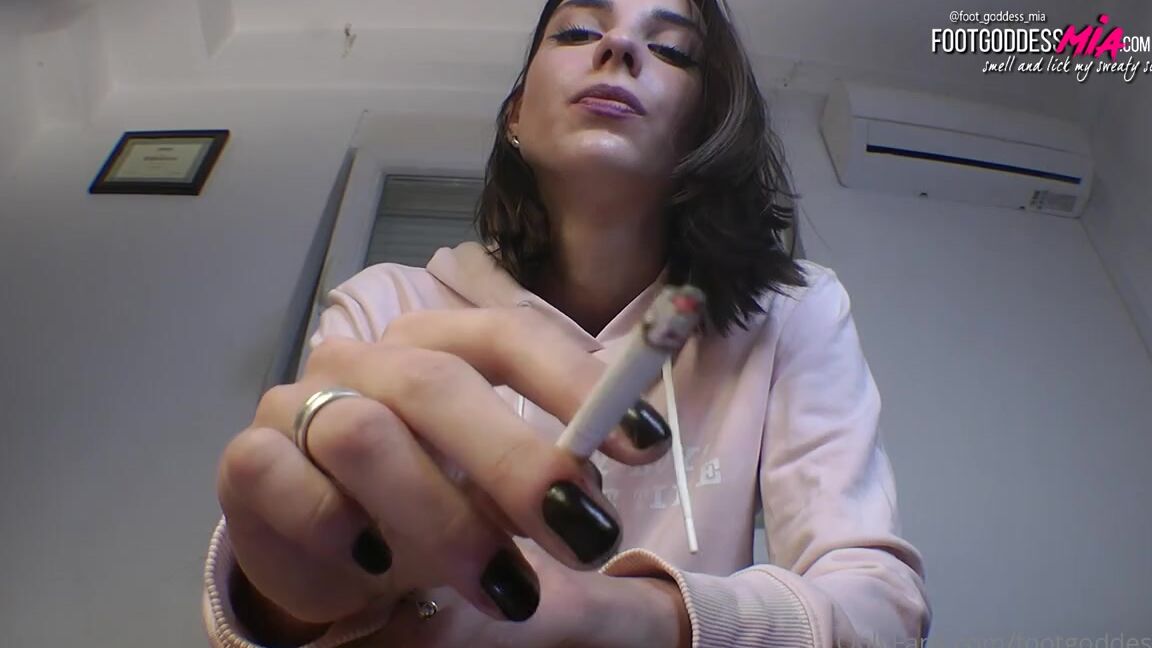 Footgoddessmia Onlyfans Swallow The Ashes And Shut Up Bitchp