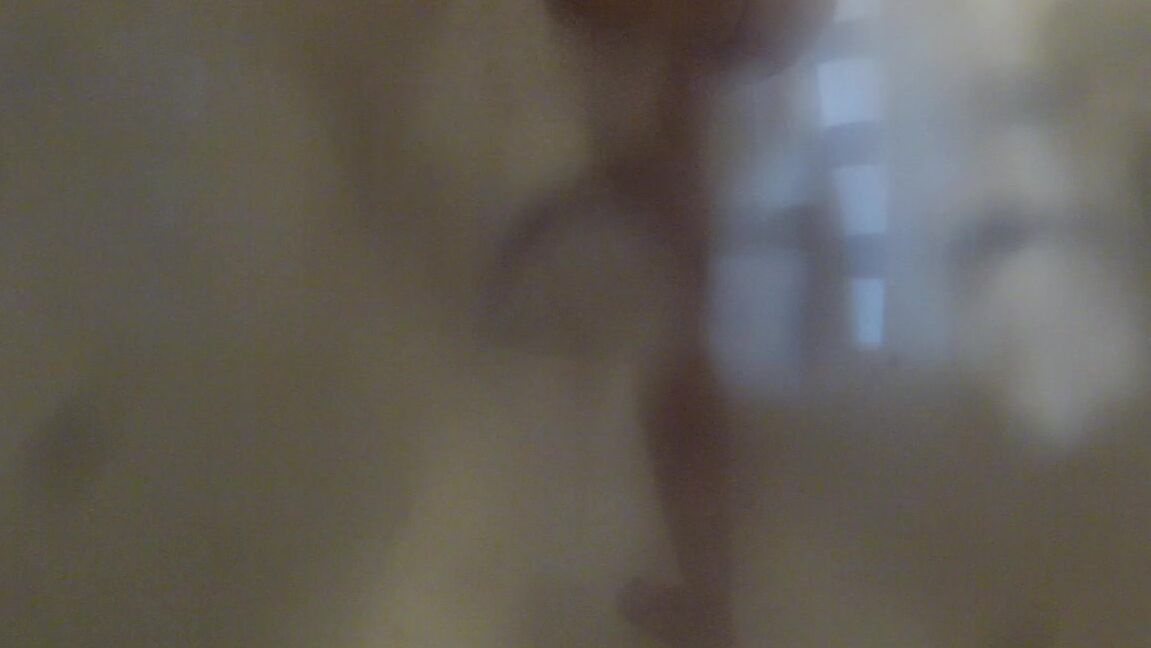 Canadiansammy Sammy Showers And Teases Her Pussy