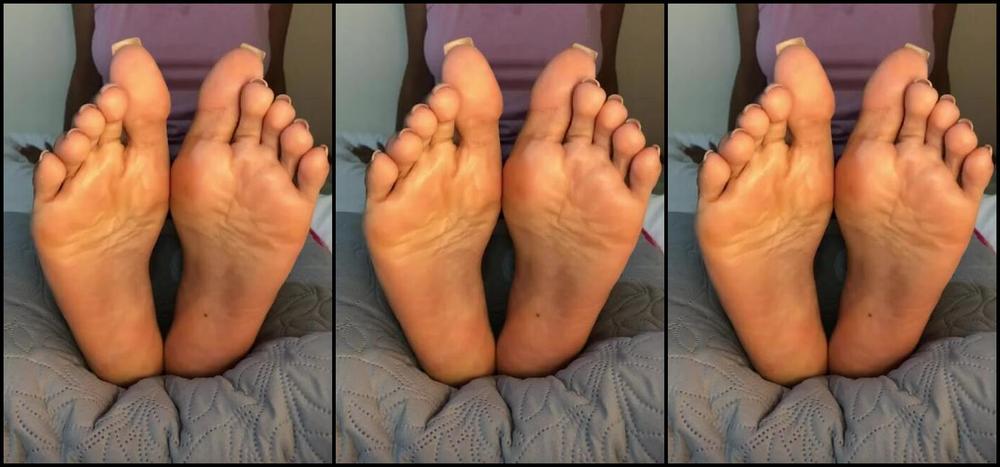 Rossiem Nicknamed Rossieft Onlyfans I Was About To Go To Bed After A Long Day And Wanted To Show You How Soft My Soles Look I Wish You