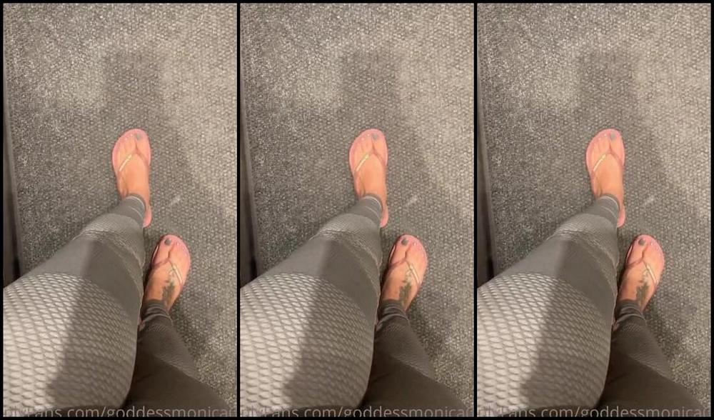 Goddessmonica00W Onlyfans Flip Flop Walk In Nycp