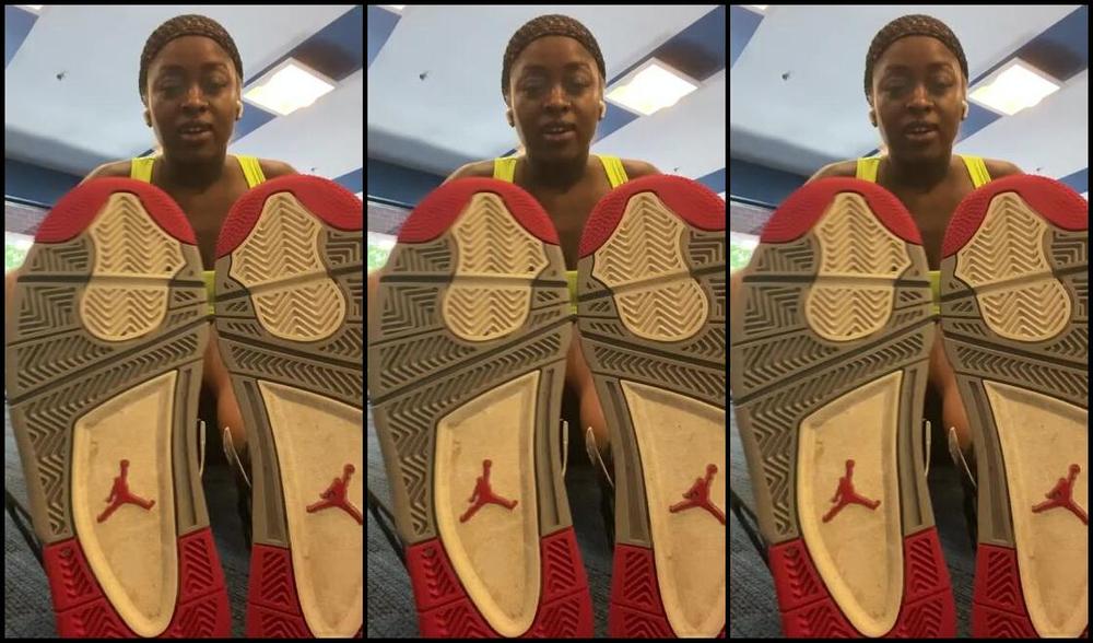 Tierradoll Onlyfans Working Out Wanna Smell My Freshly Sweaty Socks And Feet