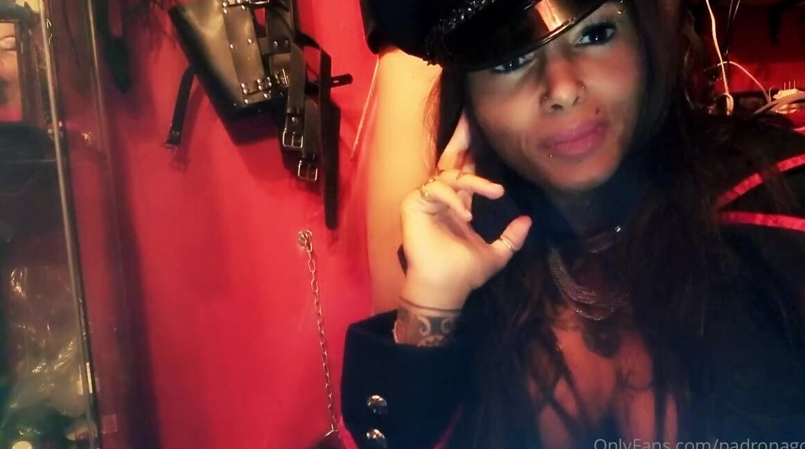 Mistress Desideria Godiva Nicknamed Padronagodiva 09 26 2022 Onlyfans Video Cuckoldismo Moglie Vogliosa E Marito Cornuto E Scopato