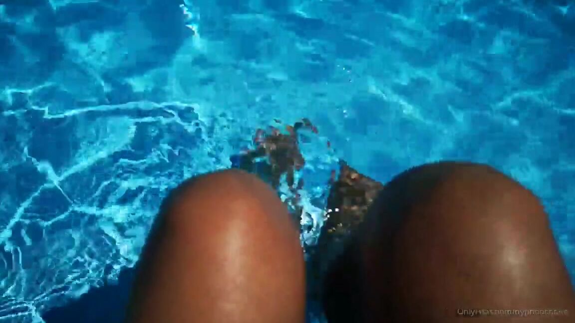 Goddess Natalie Nicknamed Goddessnatalie Onlyfans Foot Tease Of The Day