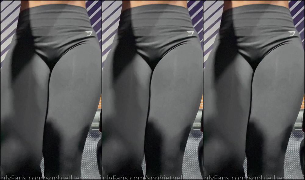 Sophiethebodyvip 2049702452 03 08 2021 Up Close And Personal On The Stair Master Do You Ever Thinking About F Cking While You Re