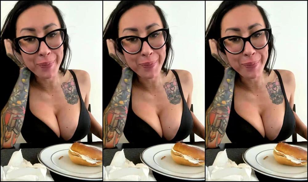 Lilylanexxx Stream Started At Pm