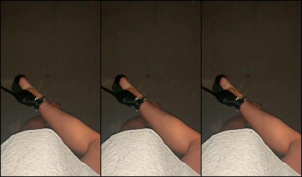 Mistress Gaia Highheel