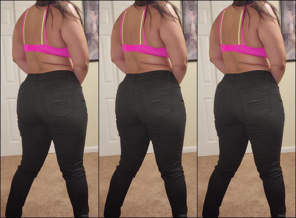 Sirena Arlet Babe Watch Me Undress And You Know Almost Fall I Hope I Look More Sexy Than Clumsy