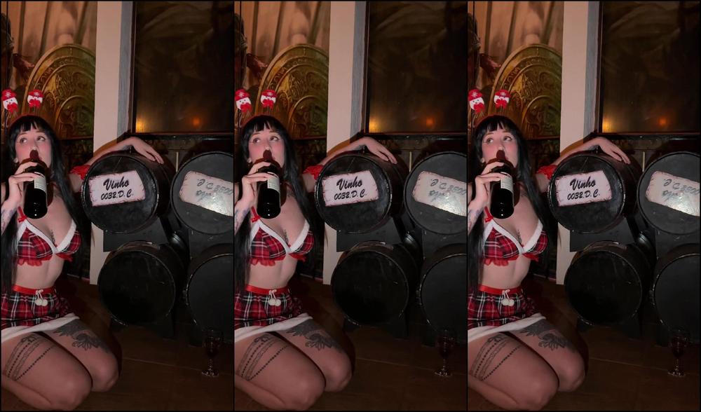 Giihartz 3618205710 12 23 2024 I Think I Drank Too Much Acho Que Exagerei Na Bebida