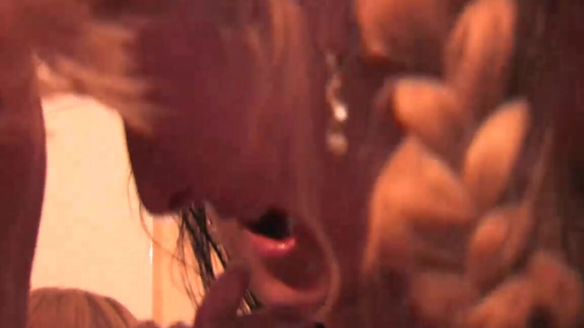 melideluxe spermageile piss schlampen 4er MyDirtyHobby