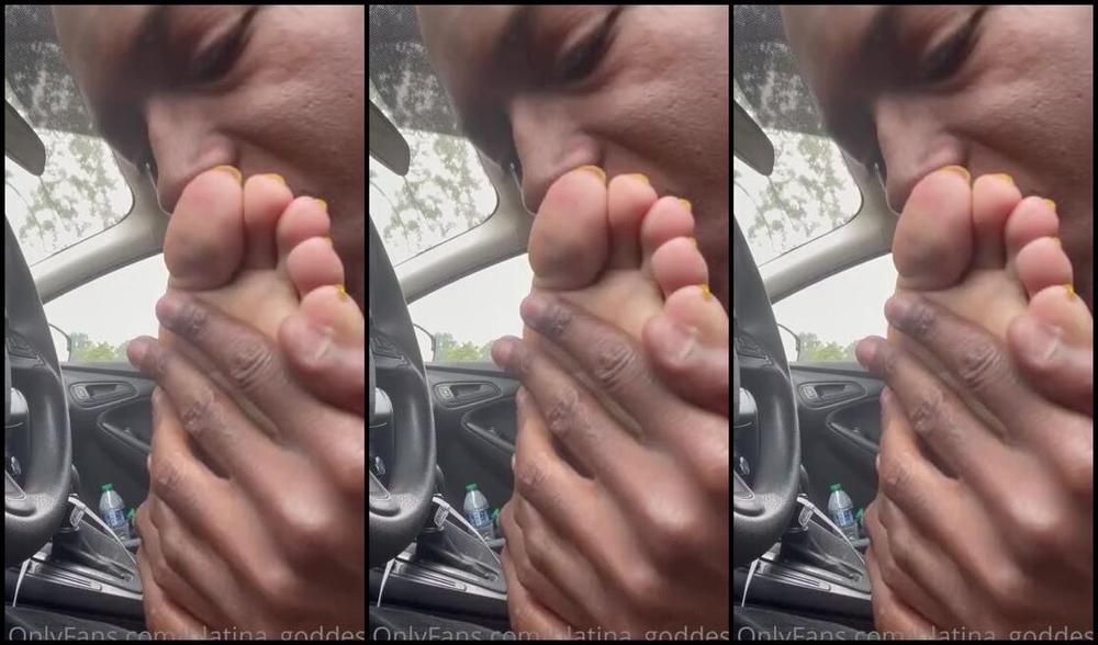 Blatina Goddess Onlyfans 07 19 2023 Last Min Pull Up Worship Before I Left Atl My Loyal Foot Boy Hmu And