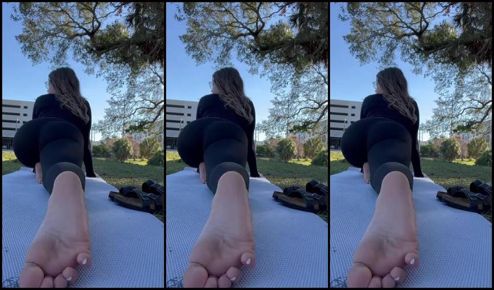 Goddess Demi Nicknamed Urgoddessdemi Onlyfans Doing Yoga Stretches Enjoy Hne