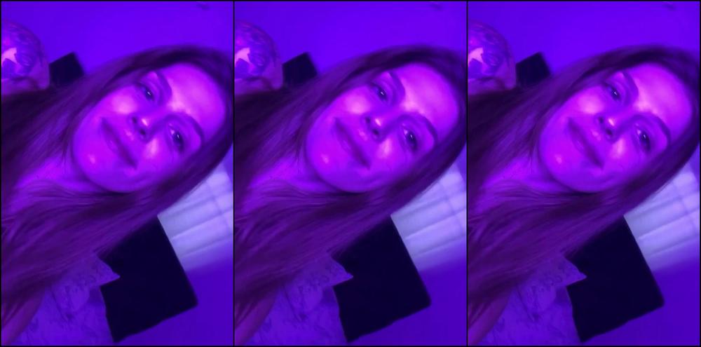 Meganholly Pussy Spreads And Soles