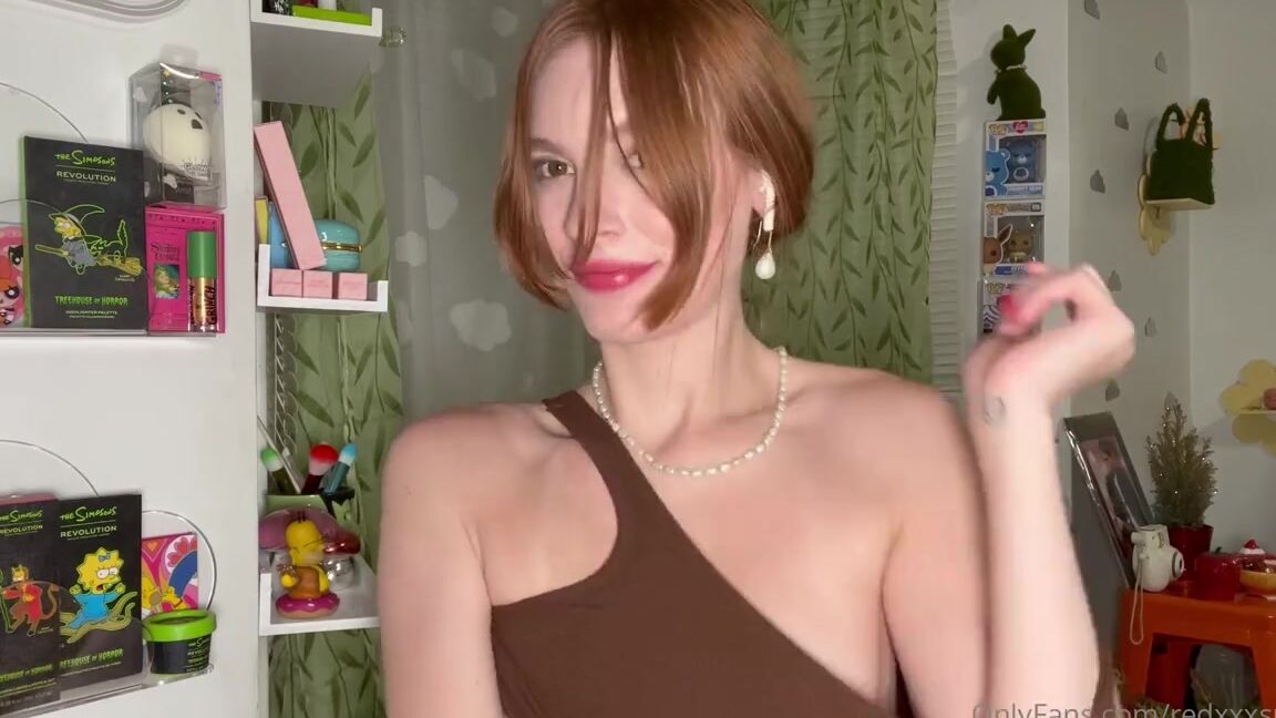 Zoe Strawberry Nicknamed Redxxxsuede Onlyfans Nsfw Panty Try On Cheeksters Vs Fullbacks Swipe To Watch Pls Like Comment Your Favorite Pair 2