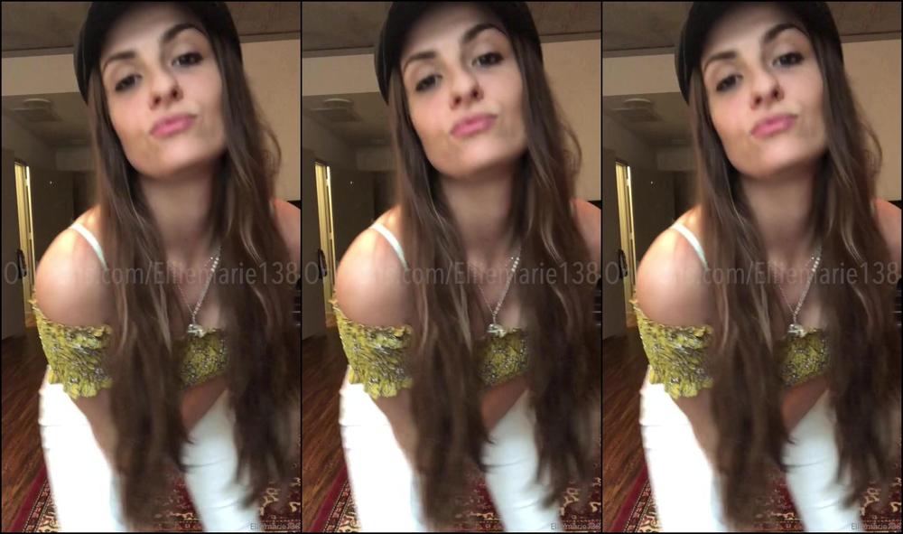 Elliemarie Strip Teasin On This Fine Sunday