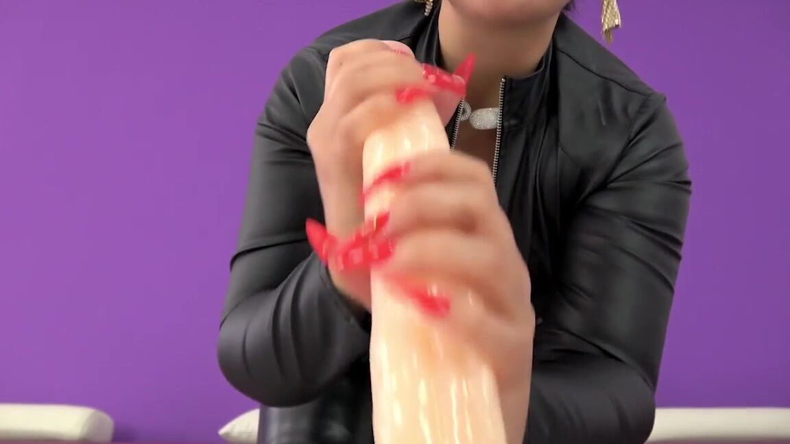 Ezada Sinn - Swallow My Cock To Kiss My Nails Clips4Sale