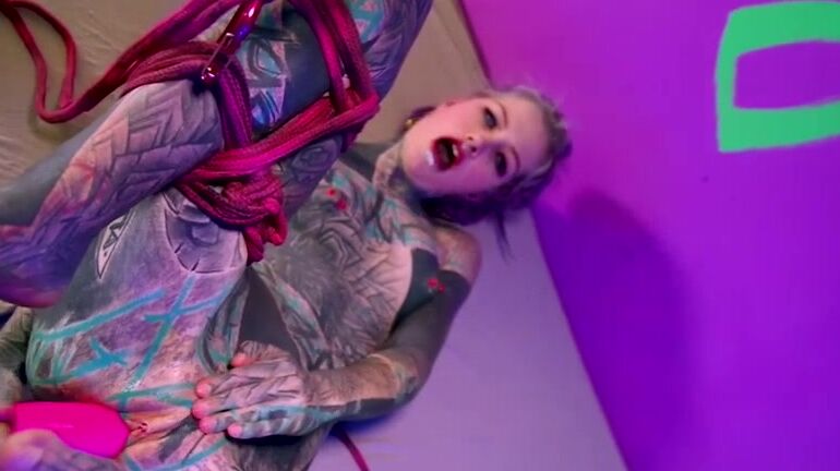 Anal, BDSM, Bondage, Squirting, Tattoos anuskatzz rope play double penetration squirting ManyVids