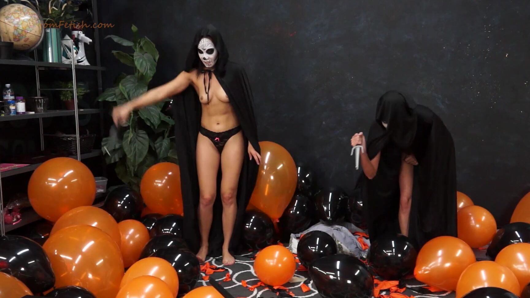 Custom Fetish Casey N Cherris Halloween Spooktacular