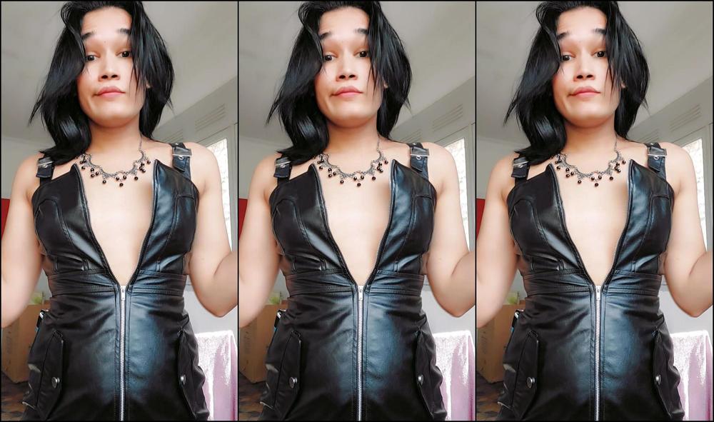 Hwan Leen 3192654977 02 07 2024 Testando Um Vestido Que Ganhei De Presente E Cabia Perfeitamente Em Mim Agora Engordei Estou Meio