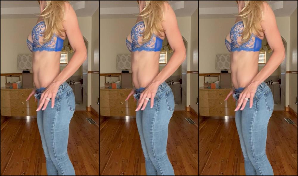 U Full Strip Friday Hope This Starts Your Weekend Off Right