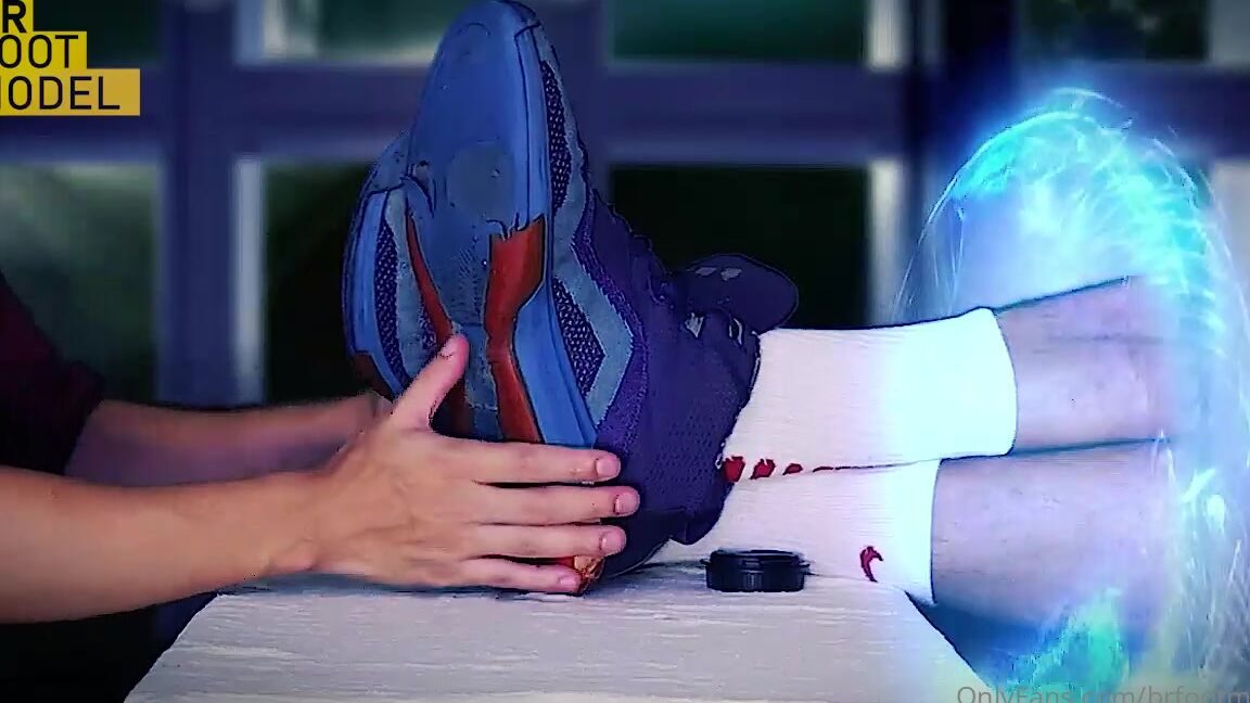 Brfootmodel 2416869328 04 06 2022 In The Future