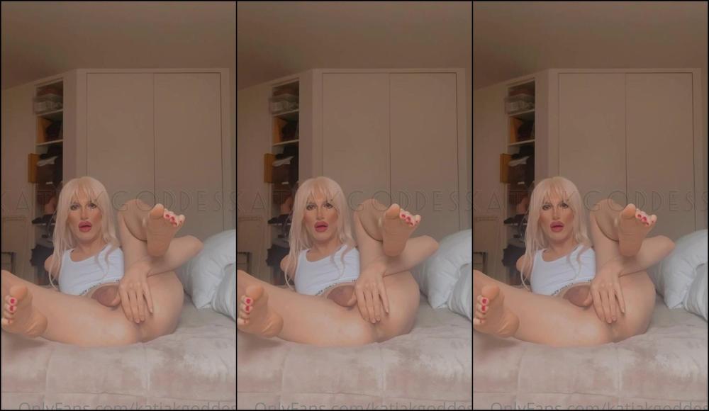 Katiakgoddess Workout Always Make Me So Hard I Had To Shoot