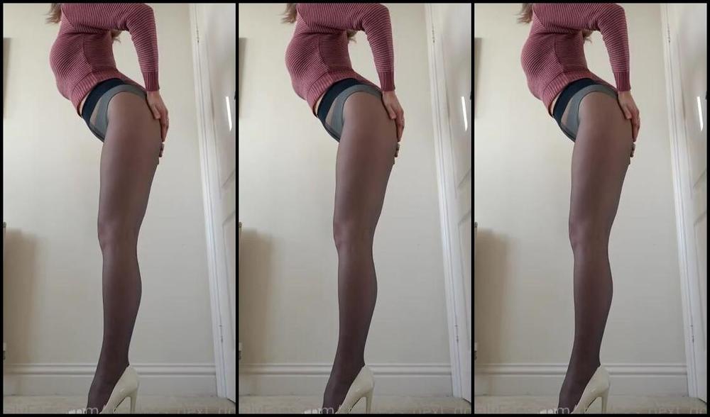 The Legs Next Door Nicknamed The Legs Next Door Onlyfans And All That S Needed To Finish This Set Off Starting From Standing Showing You Boys My Nylo