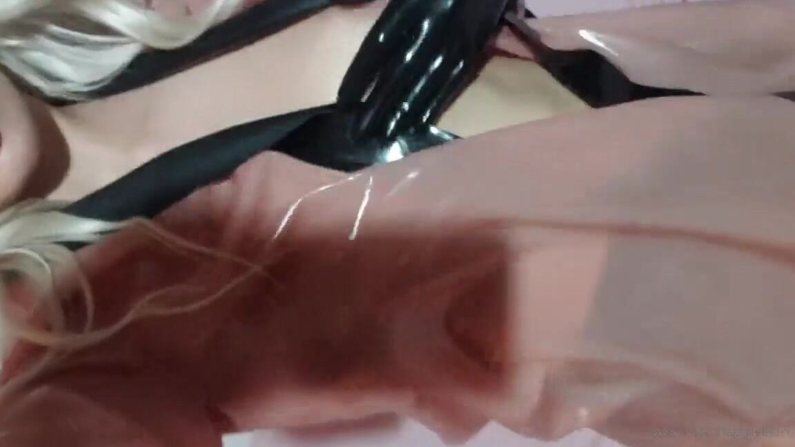 Katerina Piglet Nicknamed Katerinapiglet Femdom 08 28 2019 Onlyfans Video This Is The Same Video In The Robe But With A Selfie Camera