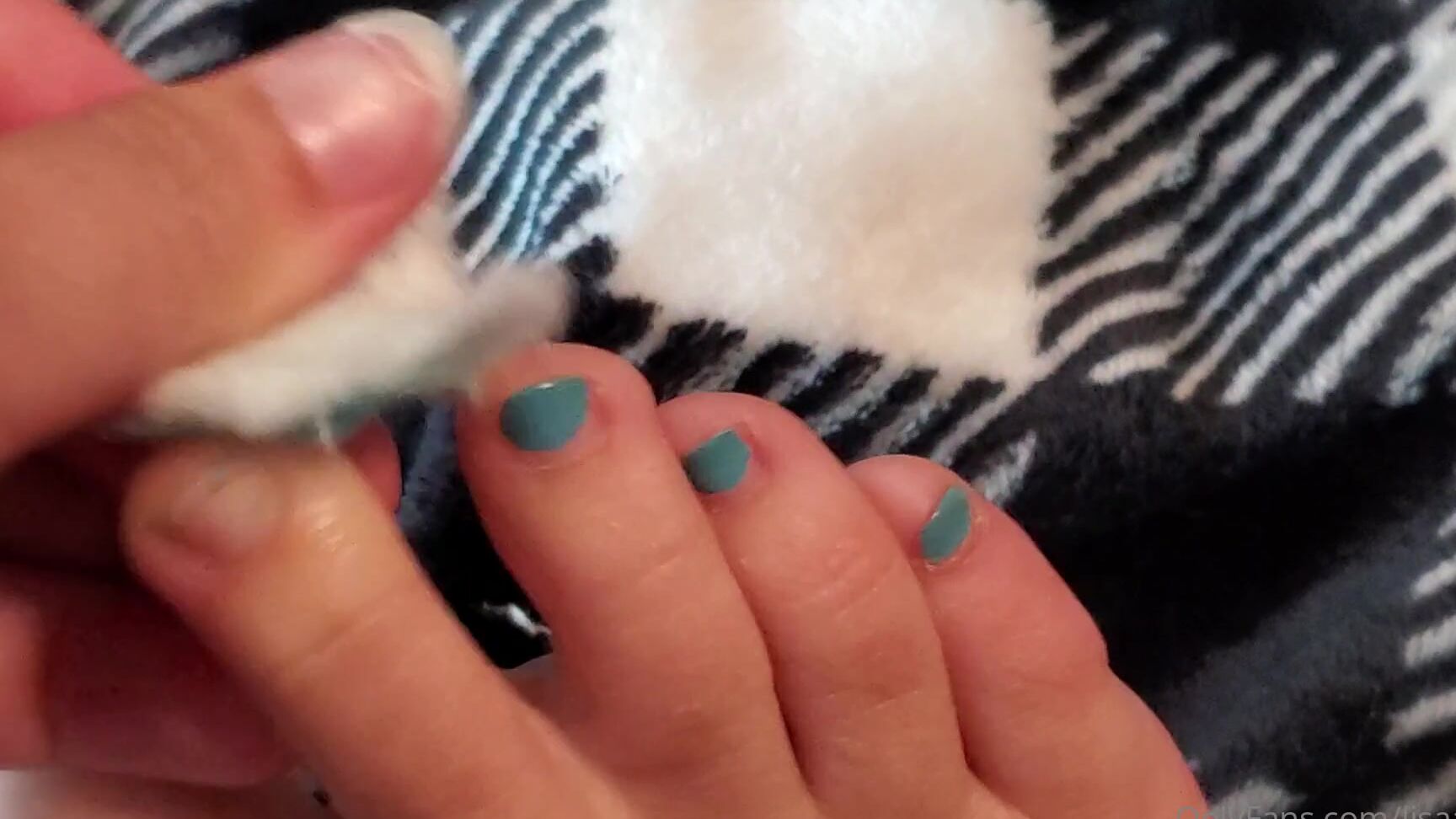 Lisaasmr Removing Nail Polish Asmr