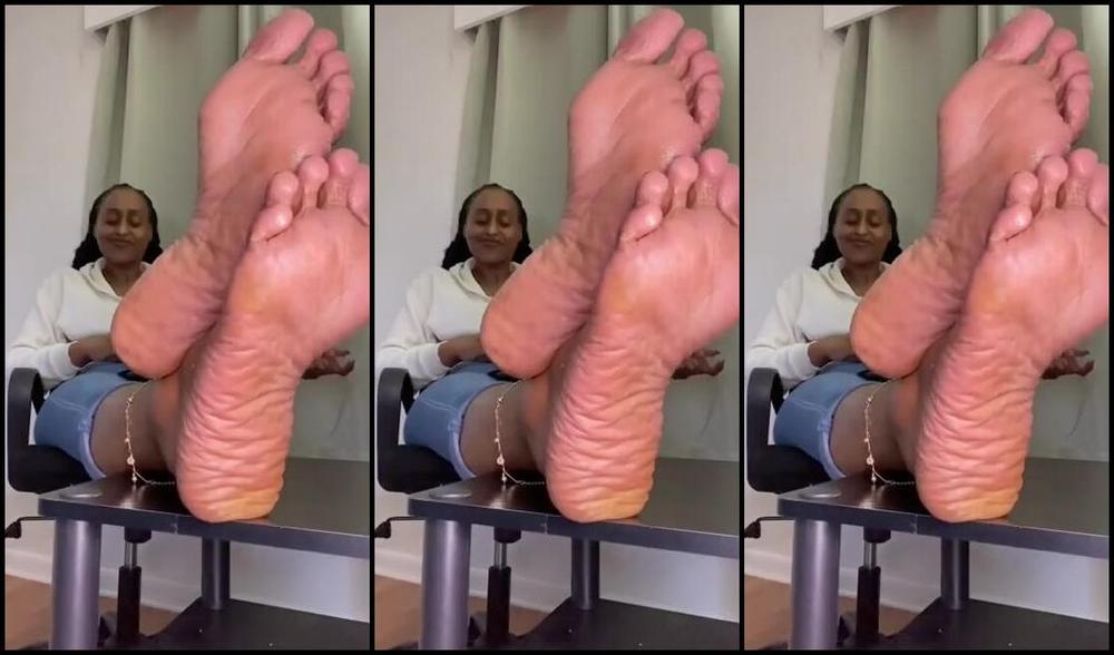 Magical Mesha Nicknamed Magicalmeesh Foot Fetish 09 25 2024 Onlyfans Video Roll Up With A Sexy Ebony Sole Giantessno Longer On Yt