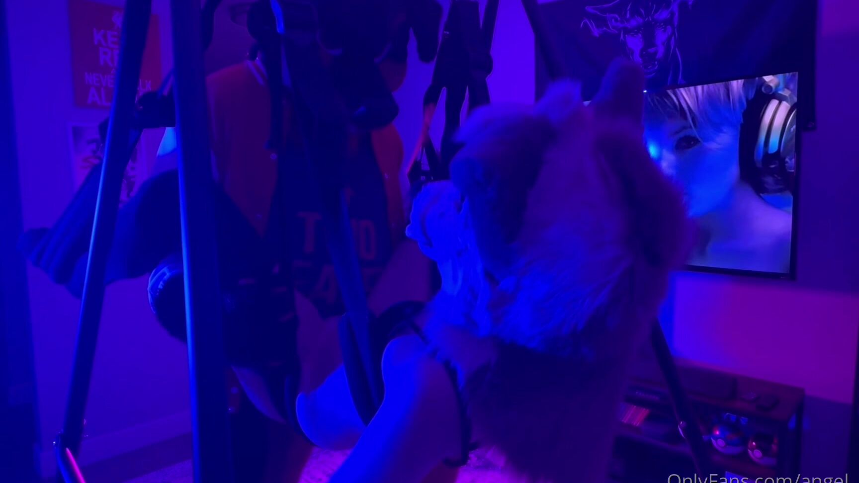 Angel Pups 1514498986 Angel The Frat Party Centerpiece With 2 Big Dog Bros Wonde 01 0Hy2Hye2Ajp9C3Hk15Y01 Source