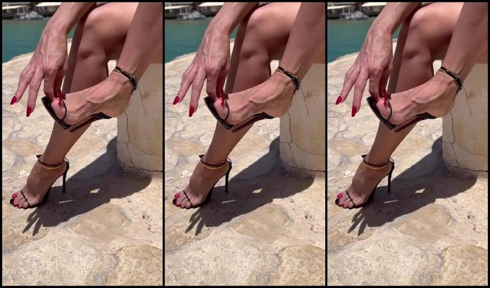 Heels Of Mine Nicknamed Heelsofmine 05 28 2024 Onlyfans Video What Do You Like More View Or My Feet