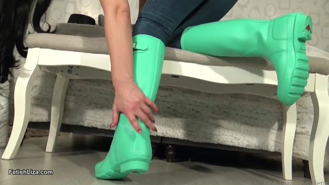 Fetishliza Onlyfans A Hunter Boots Joi Exclusive Video Only My Fans Get To Enjoy This Rubber Boots Wank