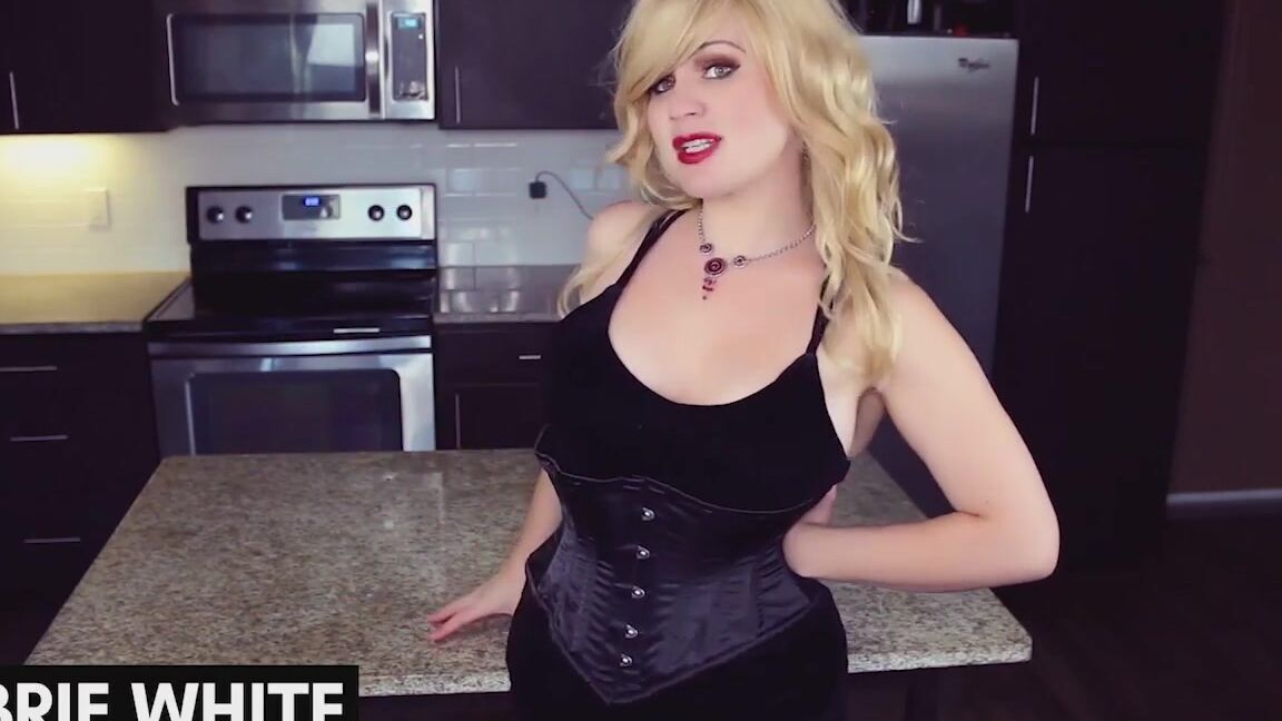 Brie White Appetite For Destruction Blackmail