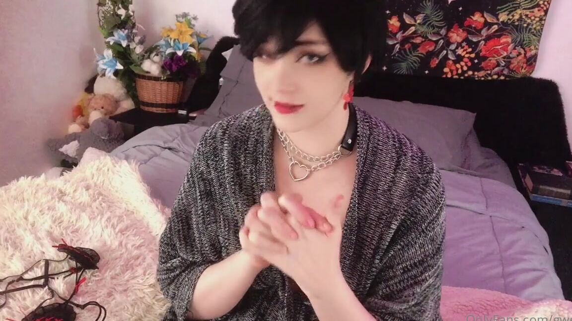 Gwentai You Invite Your Mom Friend Over For Some Stress Relief She Hasn T Done Something Like T