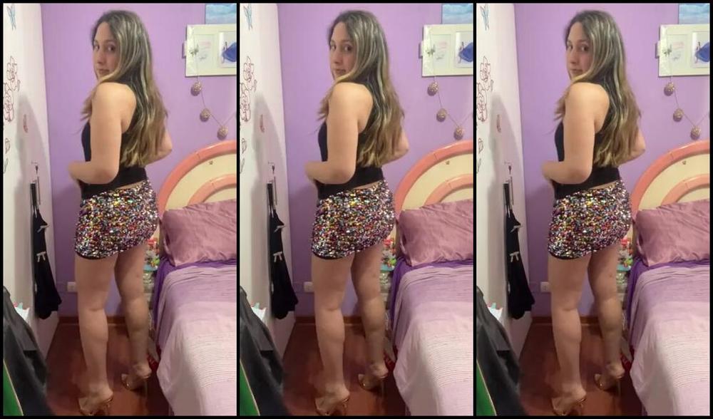 Gia S Feet Nicknamed Footsiebab 01 04 2025 Onlyfans Video Striptease In Heels