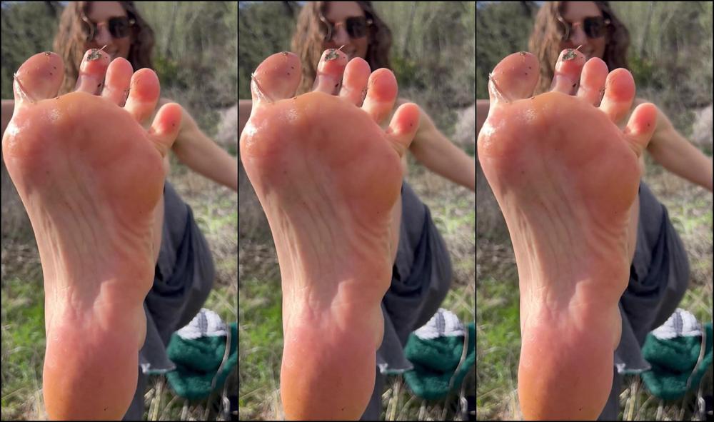 Stephinspace Kicking Off The New Year With Some Nakeyyy Play