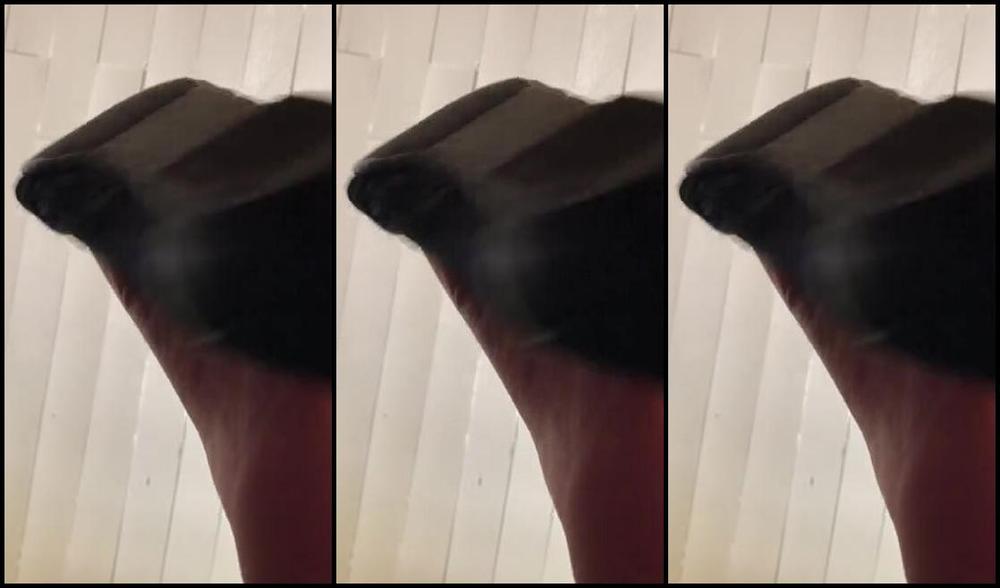 Delilah Nicknamed Footiesfeets Onlyfans I Think This Is My Last Video From A While Ago Finally This One Was From July Lol But Flats Dangle